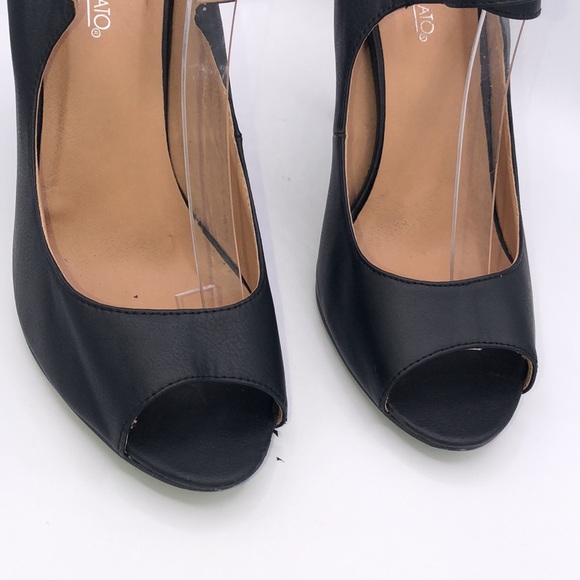 HOT TOMATO Stilettos Size 9.5 Peep Toe Ankle Strap Black - Picture 2 of 5